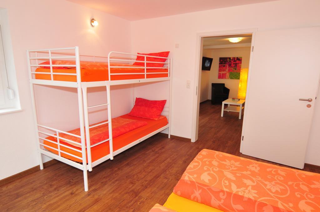 Fewo Samanta Schmider- Auch Kurzfristig Ep Karten Garantiert! Apartament Rust Pokój zdjęcie