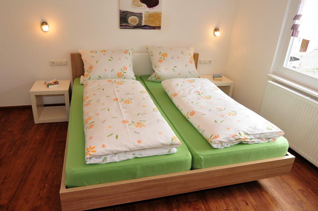 Fewo Samanta Schmider- Auch Kurzfristig Ep Karten Garantiert! Apartament Rust Pokój zdjęcie